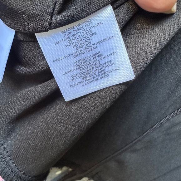 Women Beautiful Black/Red/White Polka Dot Dress Size 4. - Picture 8 of 12